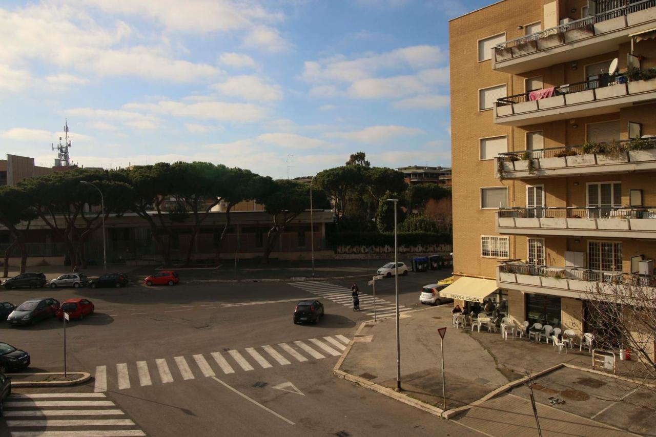 Da Sofia, Sea, Nature & Rome Lägenhet Lido di Ostia Exteriör bild
