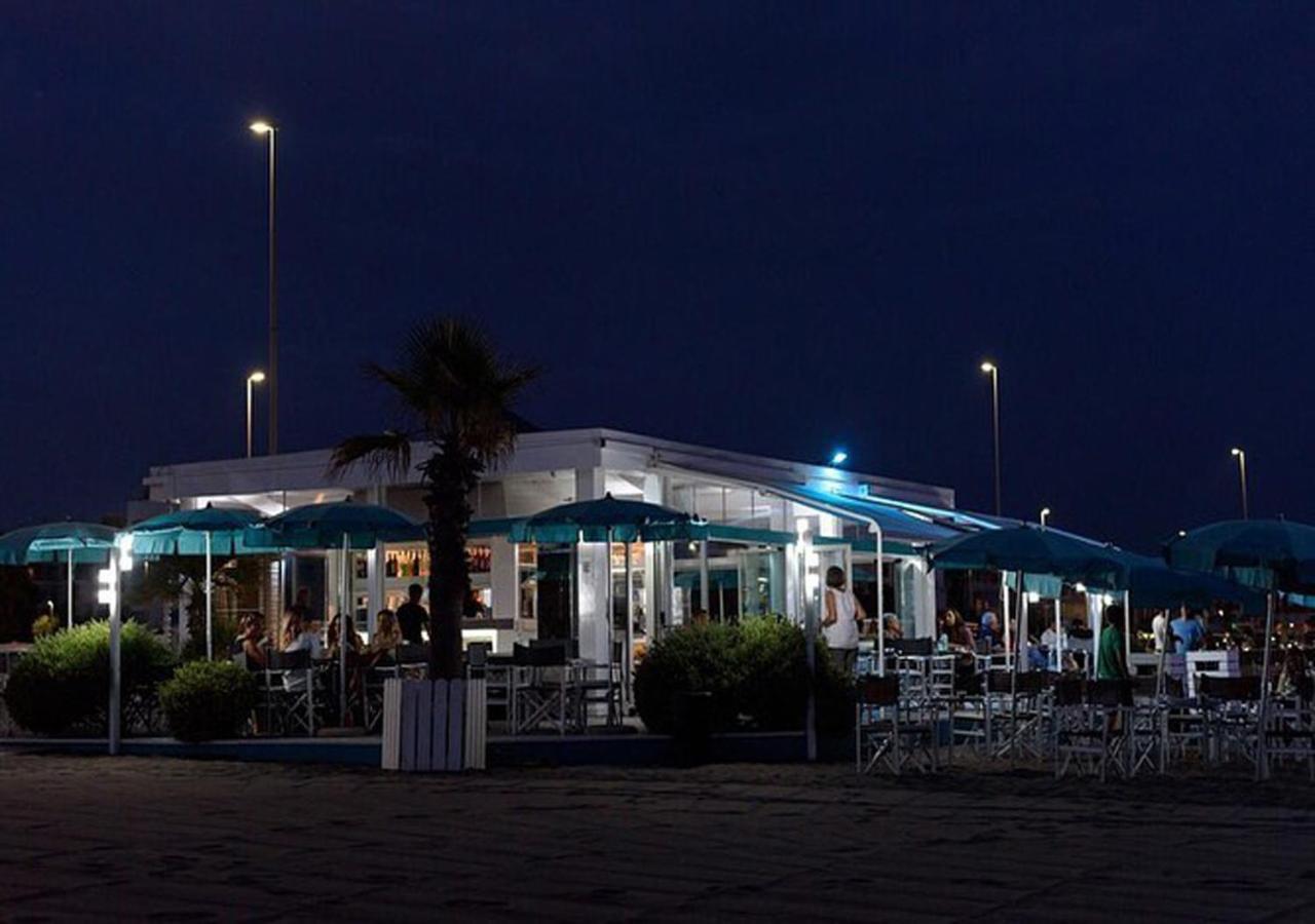 Da Sofia, Sea, Nature & Rome Lägenhet Lido di Ostia Exteriör bild